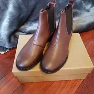 Will's Vegan Leather Chelsea Boots